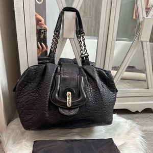 GIFTED🎁Fendi Vintage 🎁💕** 100% authentic B bag black pebbles leather X-Larg